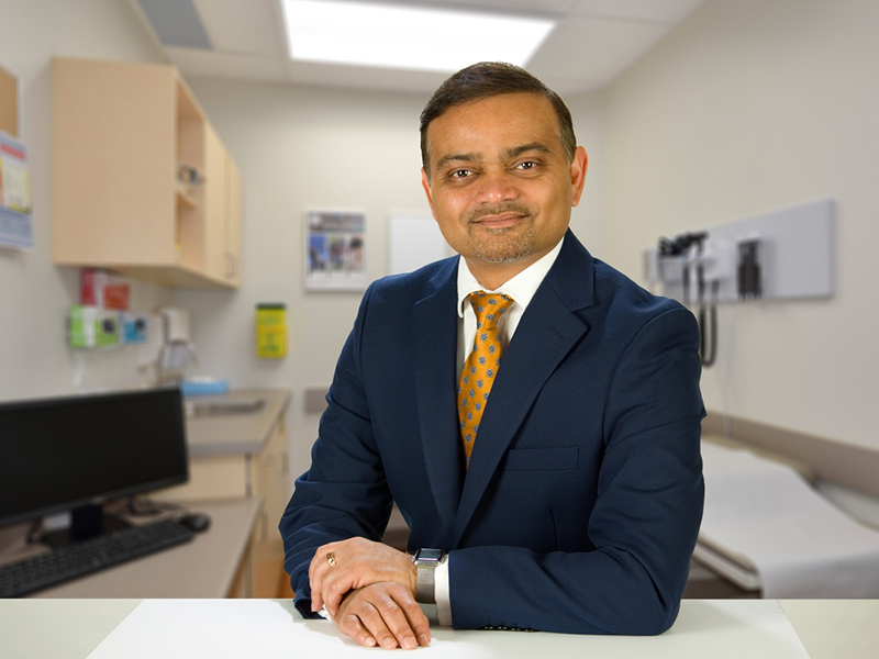 Orthopaedic Surgeon Prof. Kuntal Patel